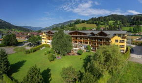 Гостиница Alpenhof Brixen  Бриксен-Им-Тале